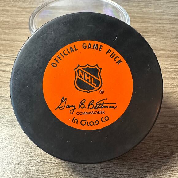 1990’s Detroit Red Wings Darren McCarty Autographed Official Game Hockey Puck - Picture 2 of 5